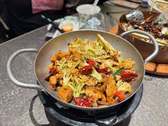 -渔语鱼新川菜Bistro(万象天地店)