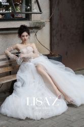 -Renee芮亦婚纱(原丽莎)