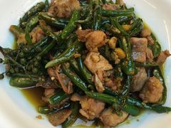 -蔼若春.传承三十年云南菜(金碧公园店)