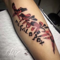 -SNOW TATTOO STUDIO
