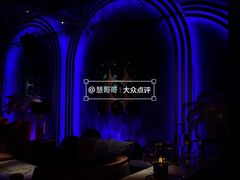 -Darling Queen·Mini·Live·House