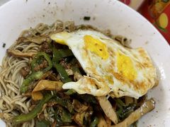 青椒干子肉丝干拌面-高邮面馆(明瓦廊店)