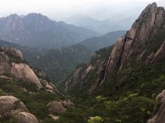 -临街徽菜馆·正宗黄山味