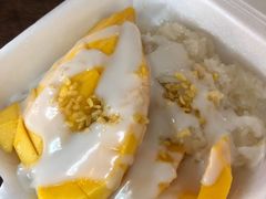 -Nings Mango Stand
