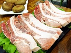 -猪小牛烤肉(青塔店)