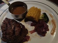 澳洲安格斯草饲西冷牛排200g-食间牛排(湖西路店)