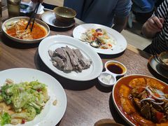 -贯贯吉·清真餐厅(浙江中路店)