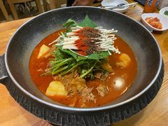-喇喇排骨火锅·传统韩式脊骨汤(望京西园总店)