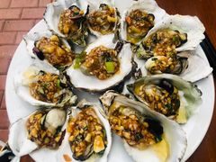 生蚝-1910老鲁味海鲜·戳子肉·青岛菜(金沙滩店)