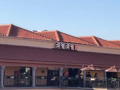-首创奥特莱斯(西安店)