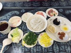 -桥香园云南过桥米线(金马碧鸡店)