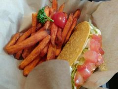 -Taco Bell 塔可贝尔(东方明珠店)