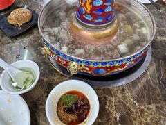 -内蒙古阿拉善冰煮羊.特色铜锅涮牛羊肉(宝安彩虹城二楼连锁品牌直营3店)