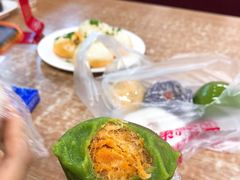 蛋黄肉松青团-许阿姨糕团店(南京总店)