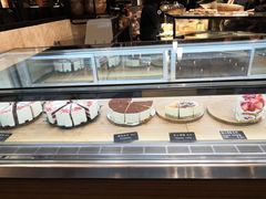 面包甜点陈列柜-麦田工坊(月湖店)