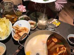 -捞王锅物料理(上海世茂广场店)
