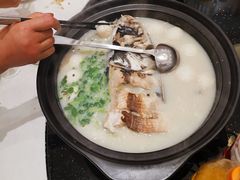 -香山湖家家宴(中山陵店)