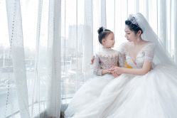 -欣薇婚纱(新源乐汇城店)