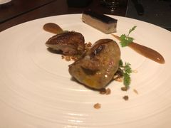 -恰餐厅及酒吧 CHAR Bar & Grill (北京丽都皇冠假日店)