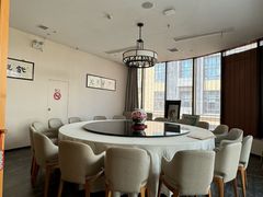 -然一素食餐厅(马利来广场店)