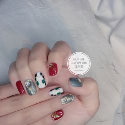 -米小兔美甲美睫