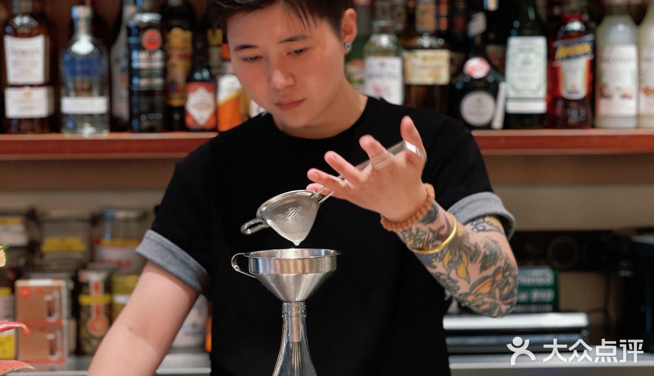 上海新新新店 早c晚a 这家松弛感拉满 冲