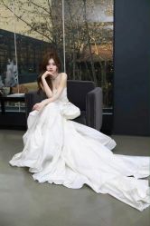 -Vera Wang婚纱礼服旗舰店