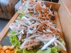 -菌海森林·非遗野生菌火锅(西山区滇池路摩根道店)