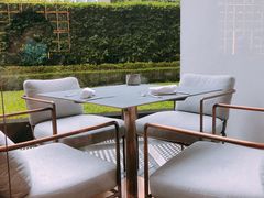 -Garden Lounge(尼依格罗香港美利酒店)