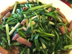 -闯关东东北农家菜(崂山石老人店)