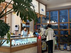 -山与蓝·轻糖鲜果蛋糕(勒泰店)