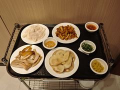 -天宜隆蘑菇宴火锅(石景山旗舰店)