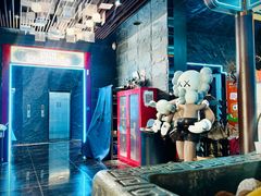 -屋有岛沉浸游戏旗舰店(中山公园店)