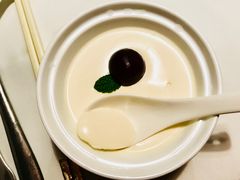 奶冻-红门金汤·港式火锅(英皇集团中心店)