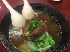 -尊品原汁牛肉面