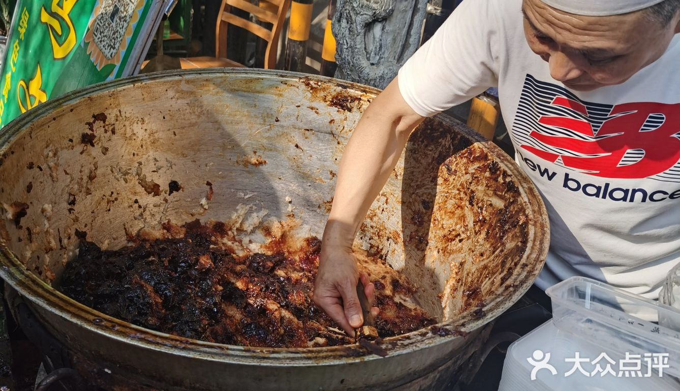 买回后是第二天加热了吃的，一致觉得比东南亚好吃