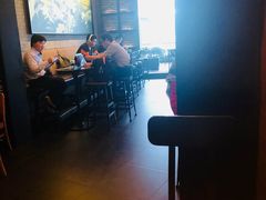 大堂-星巴克臻选(深圳皇庭广场分店)