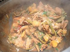 -山河屯铁锅炖(哈西站店)