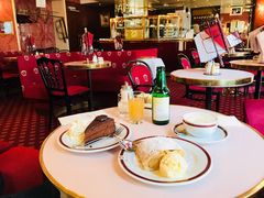 -Cafe Sacher(WIEN)