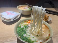 -亮亮拉面(师范路店)