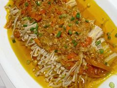 -聚汇三少·龙虾·中餐厅(莫邪路新天地店)