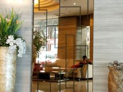 -怡华威斯达酒店(重庆医科大学附属儿童医院店)