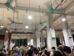 大堂-标记美食新鲜猪杂(兴南大道店)