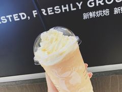 乐岛桃桃冰-瑞幸咖啡(临海市银泰城店)