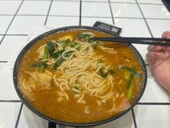 -肥汁米蘭香港米线(长宁来福士店)