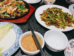 -老北京胡同味道二荤铺(酒仙桥店)