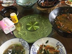 -临街徽菜馆·正宗黄山味