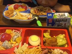-暖食光·台式家庭餐厅·生日主题店(万达店)