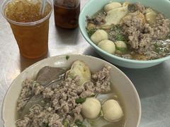 -榮泰米粉湯(Left Shop)