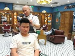 -贝勒爷专业男发